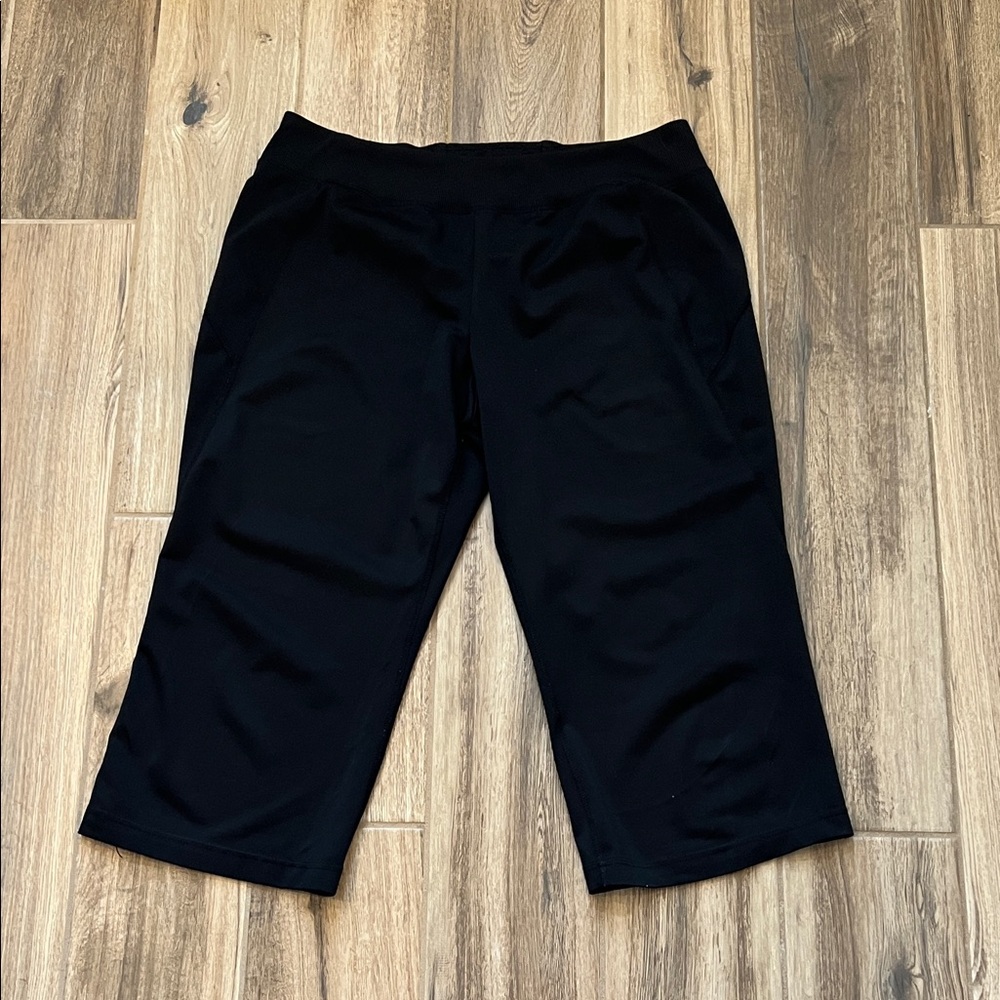 Women’s Tek Gear Semi Fitted Workout Capris